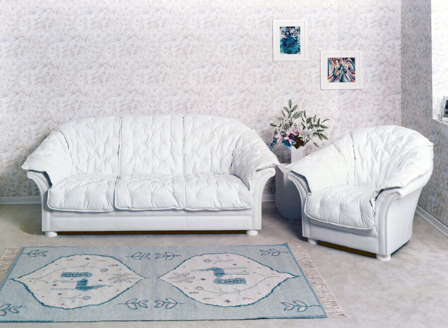 F017 – VALENTINO